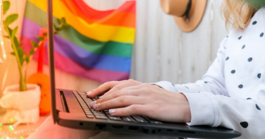 How Do Online Games Connect LGBTQ People?